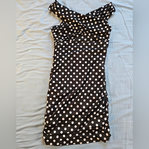Guess sz M bodycon fitted mini dress EUC - Picture 5 of 11